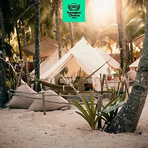 Cinco , Tulum México